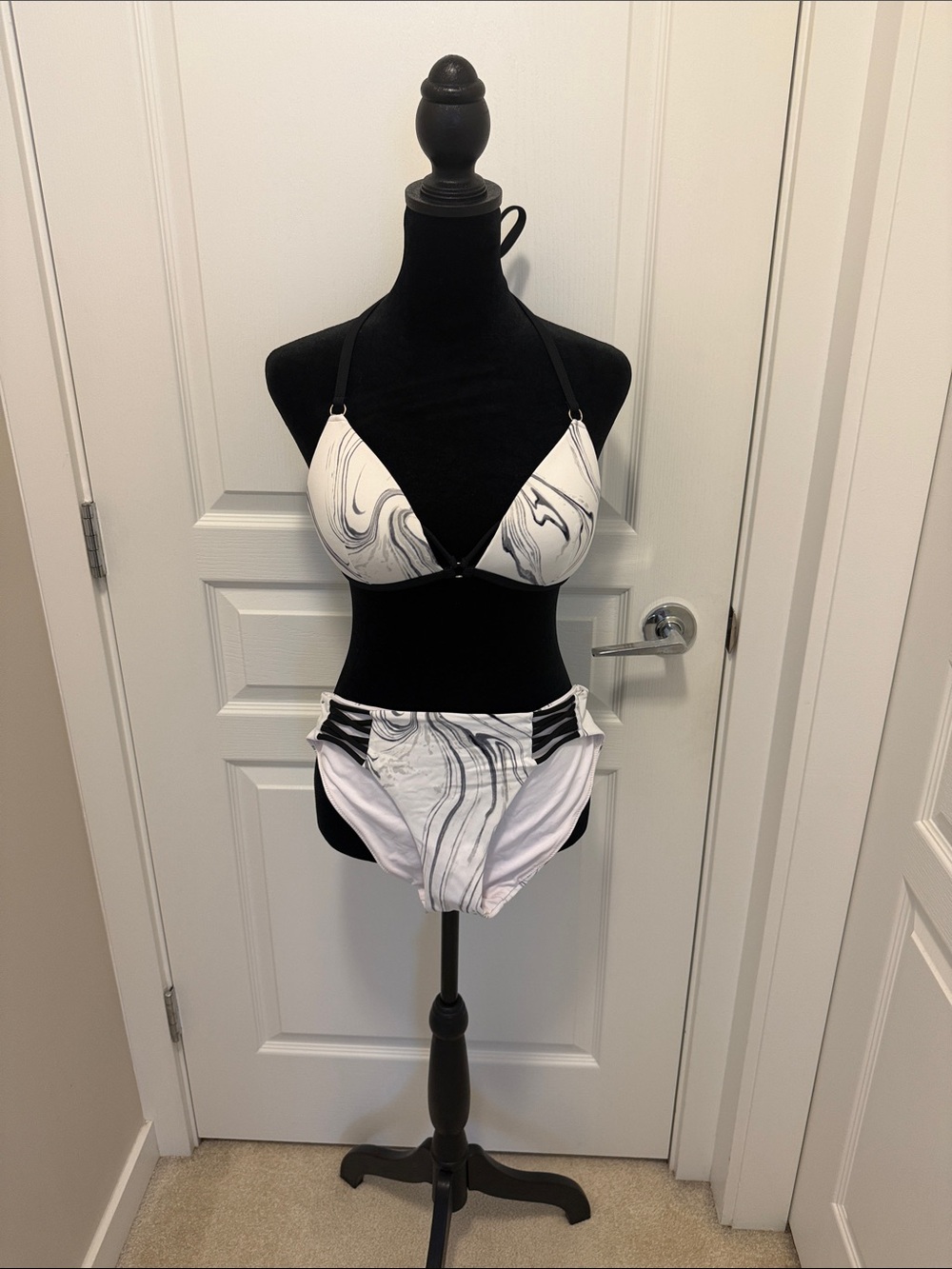 PINK Victoria's Secret White & Black Marble-Print Bikini